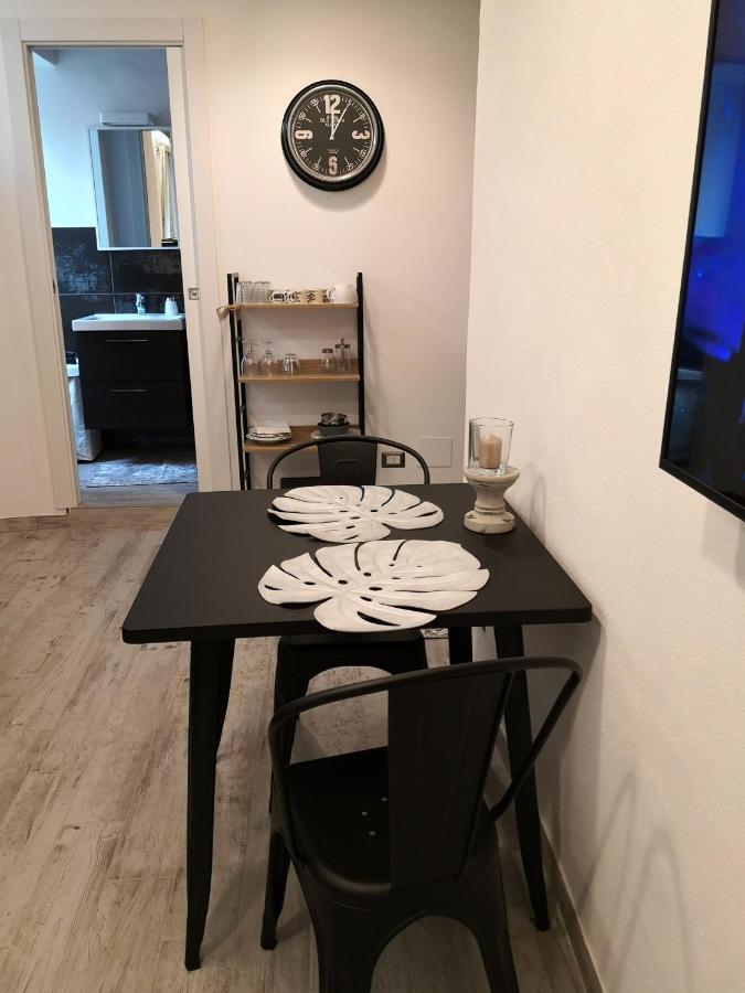 Domuscuneo Barra Di Ferro 3 Bianco Bagian luar foto