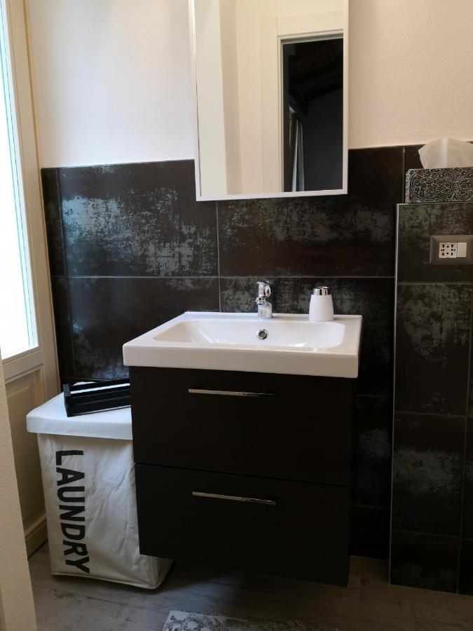 Domuscuneo Barra Di Ferro 3 Bianco Bagian luar foto